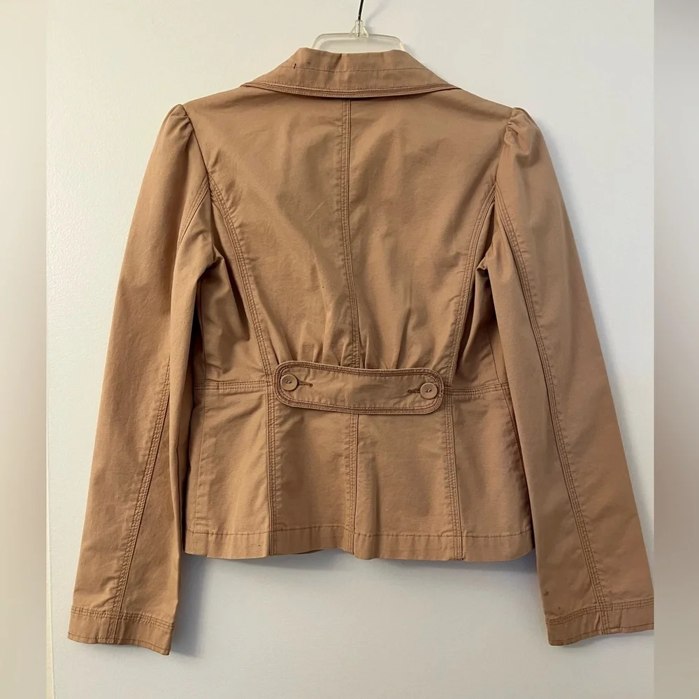 White House Black Market Tan Women's Blazer - Picture 4 of 5